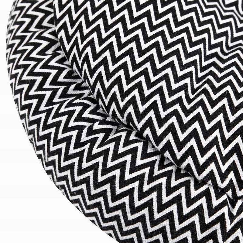 Zig Zag Print Dog Bed