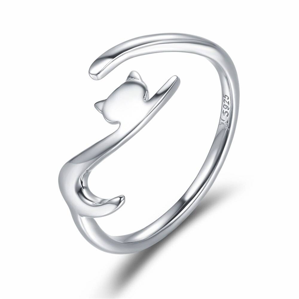 Cat with long tail silver ring